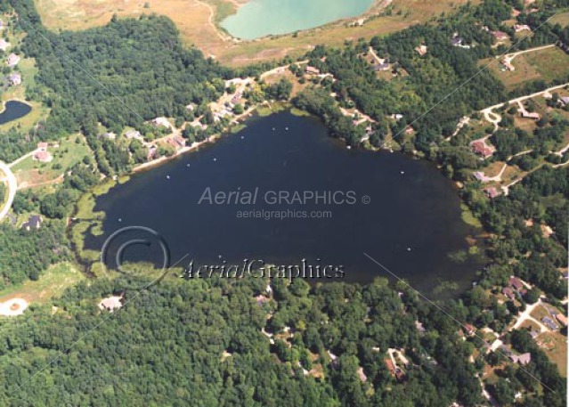 Round Lake in Oakland County, Michigan